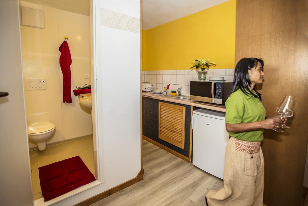 Boardinghouse Remchingen Baan Arun Lägenhet Exteriör bild