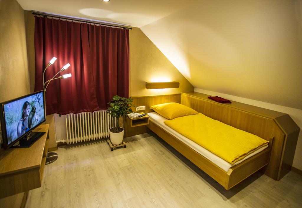 Boardinghouse Remchingen Baan Arun Lägenhet Exteriör bild